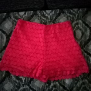 Coral shorts size L